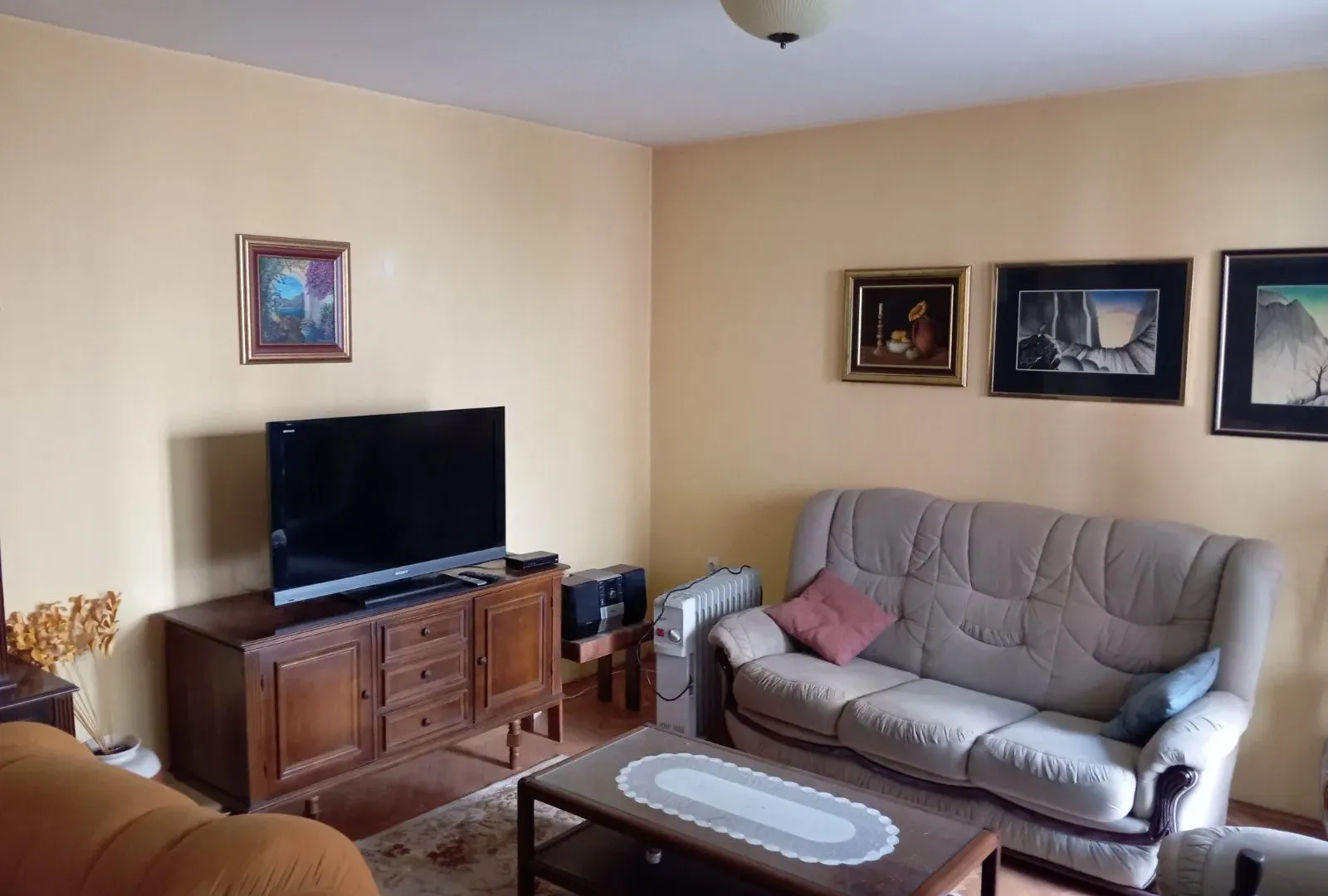 Rent, two bedroom apartment, 75m², Gintaš, Podgorica