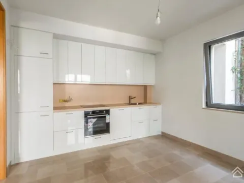 Prodaja, dvosoban stan, 160m², Prčanj, Kotor - image 5