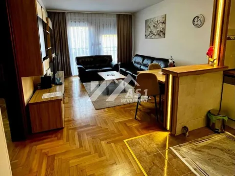 Izdavanje, dvosoban stan, 45m², Sajam, Novi Sad Sve Podlokacije - image 3