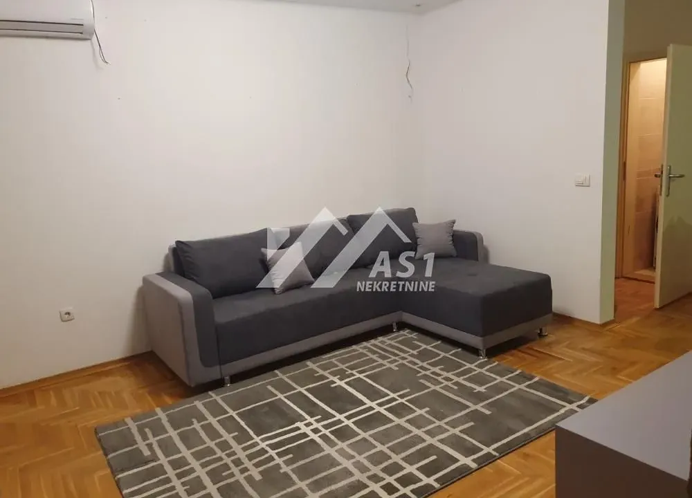 Rent, apartment, 110m², Sajam, Novi Sad Sve Podlokacije