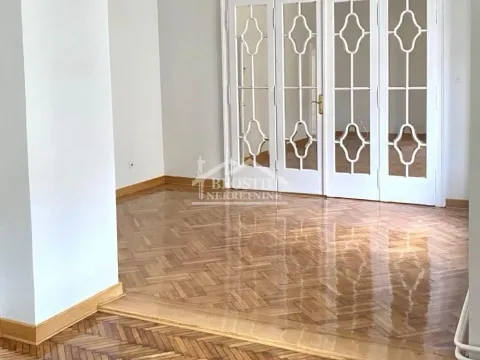 Prodaja, stan, 239m², Stari Grad, Beograd - image 3