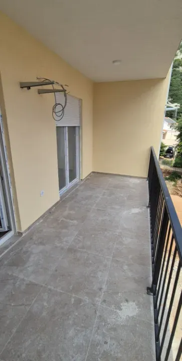 Prodaja, jednosoban stan, 49m², Lazi, Budva