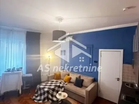 Izdavanje, stan, 40m², Kosančićev Venac, Beograd - image 4