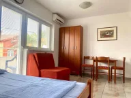 Izdavanje, garsonjera, 30m², Tivat, Crna Gora - image 1