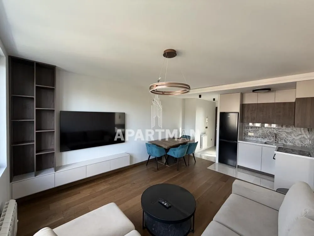 Rent, two bedroom apartment, 49m², Čubura, Beograd