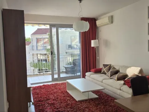 Sale, one bedroom apartment, 50m², Petrovac, Budva - image 6