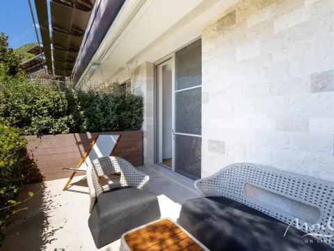 Sale, one bedroom apartment, 97m², Budva, Crna Gora - image 23