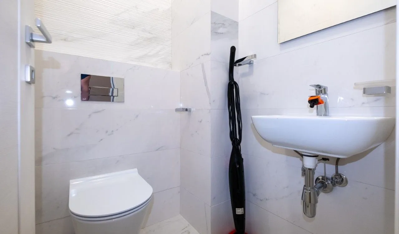 Prodaja, jednosoban stan, 70m², Central Point, Podgorica