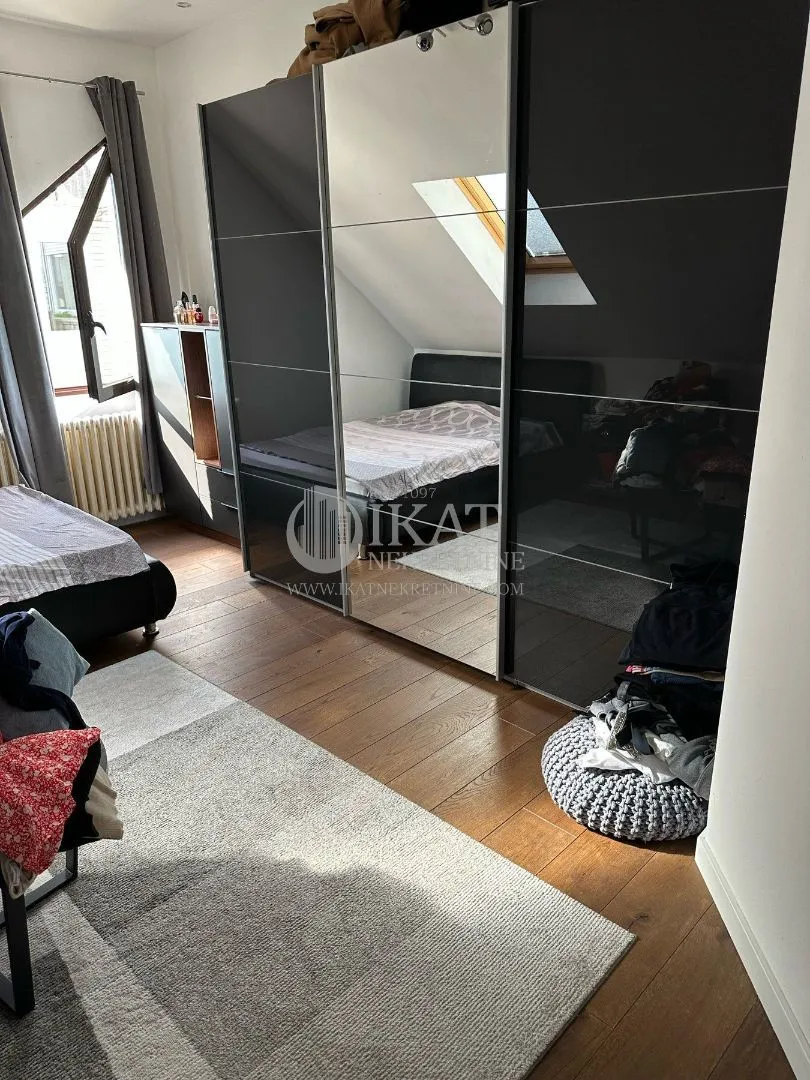 Sale, four bedroom apartment, 125m², Bežanija, Beograd