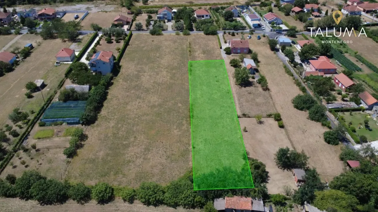 Sale, land lot, 1213m², Dahna, Podgorica