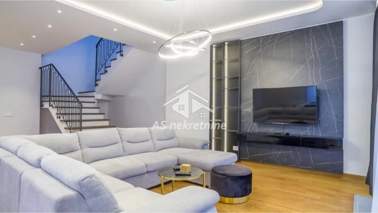 Rent, apartment, 188m², Kalenić Pijaca, Vračar Sve Podlokacije