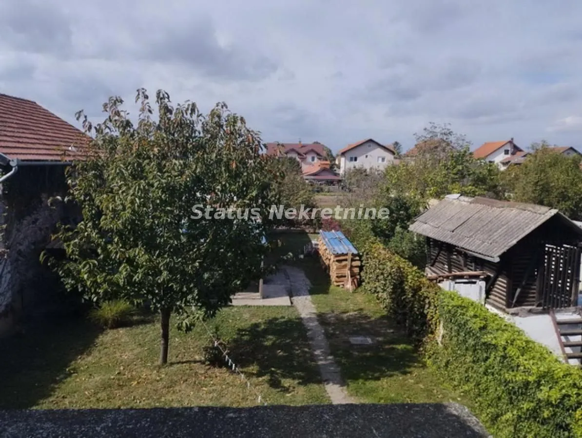 Prodaja, kuća, 228m², Kać, Novi Sad Sve Podlokacije