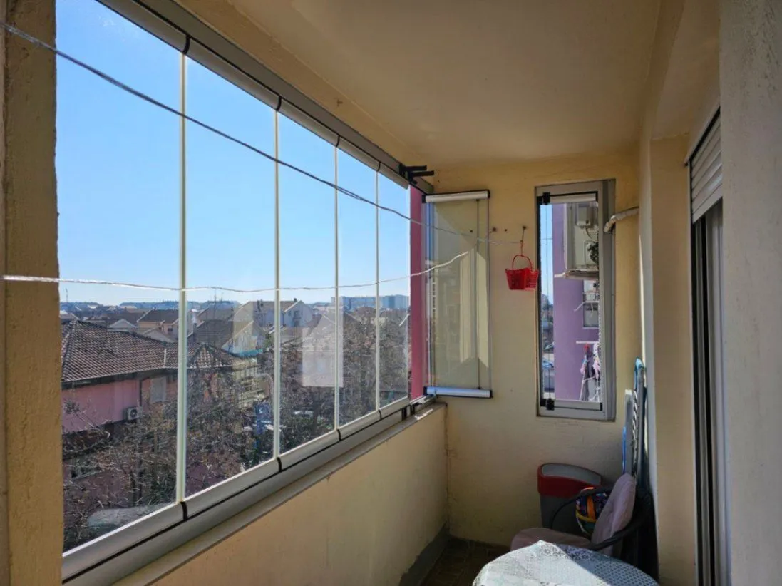 Prodaja, jednosoban stan, 58m², Stari Aerodrom, Podgorica