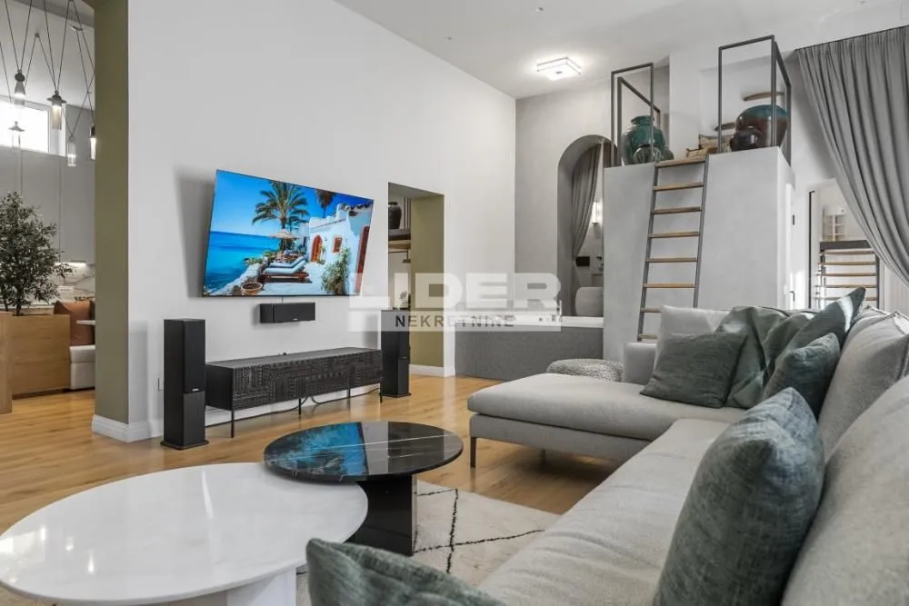 Prodaja, dvosoban stan, 96m², Stari Grad, Beograd