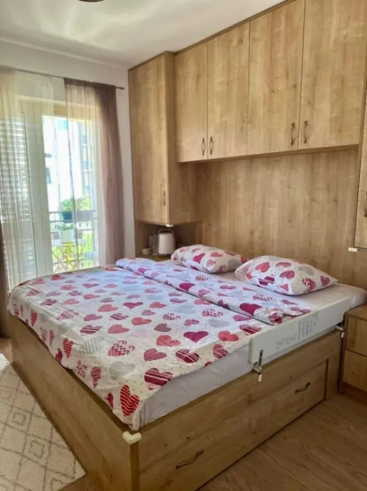 Rent, one bedroom apartment, 46m², Seljanovo, Tivat