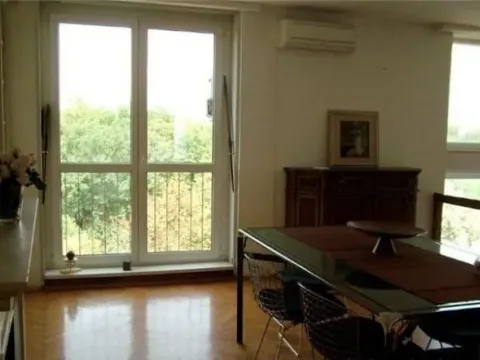 Izdavanje, trosoban stan, 120m², Stari Grad, Beograd - image 5