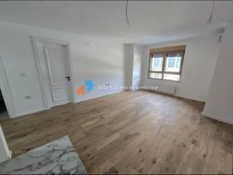 Rent, three bedroom apartment, 81m², Vračar Hram, Vračar Sve Podlokacije - image 2