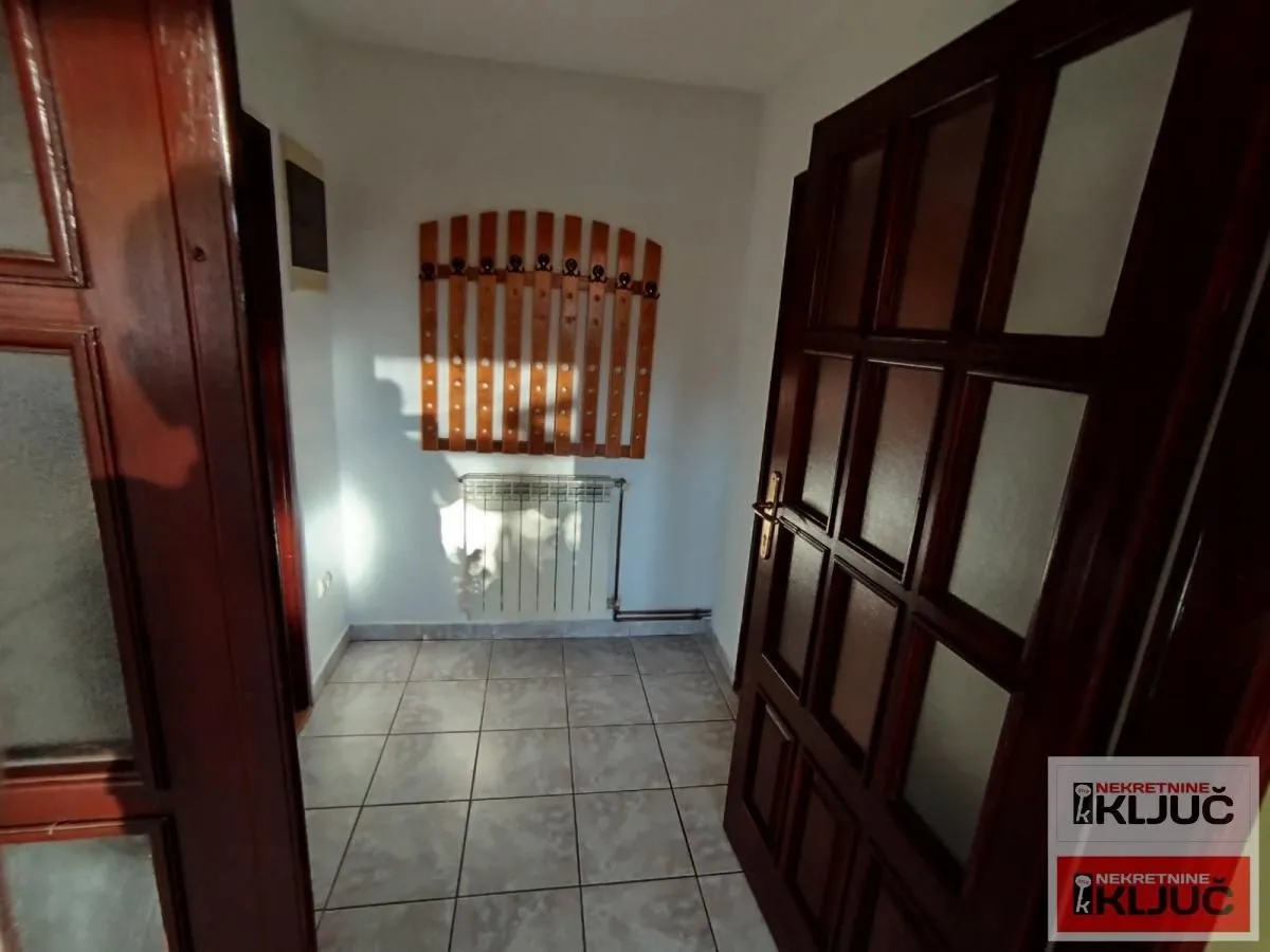 Rent, house, 170m², Adice, Novi Sad Sve Podlokacije