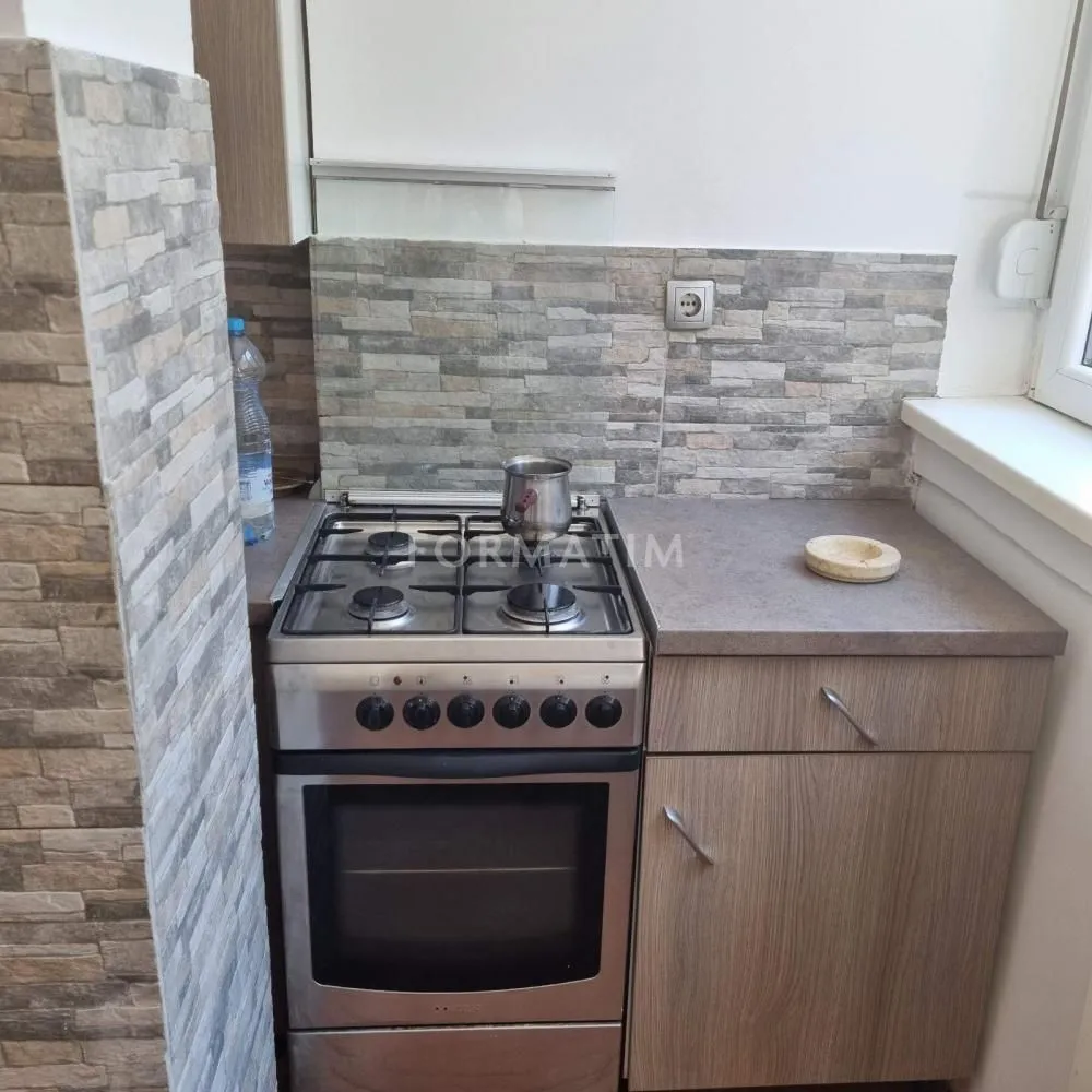 Izdavanje, dvosoban stan, 52m², Stari Grad, Beograd
