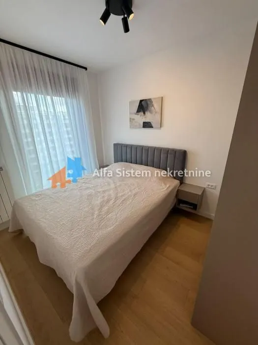 Rent, two bedroom apartment, 33m², Novi Beograd Blok 64, Novi Beograd Sve Podlokacije