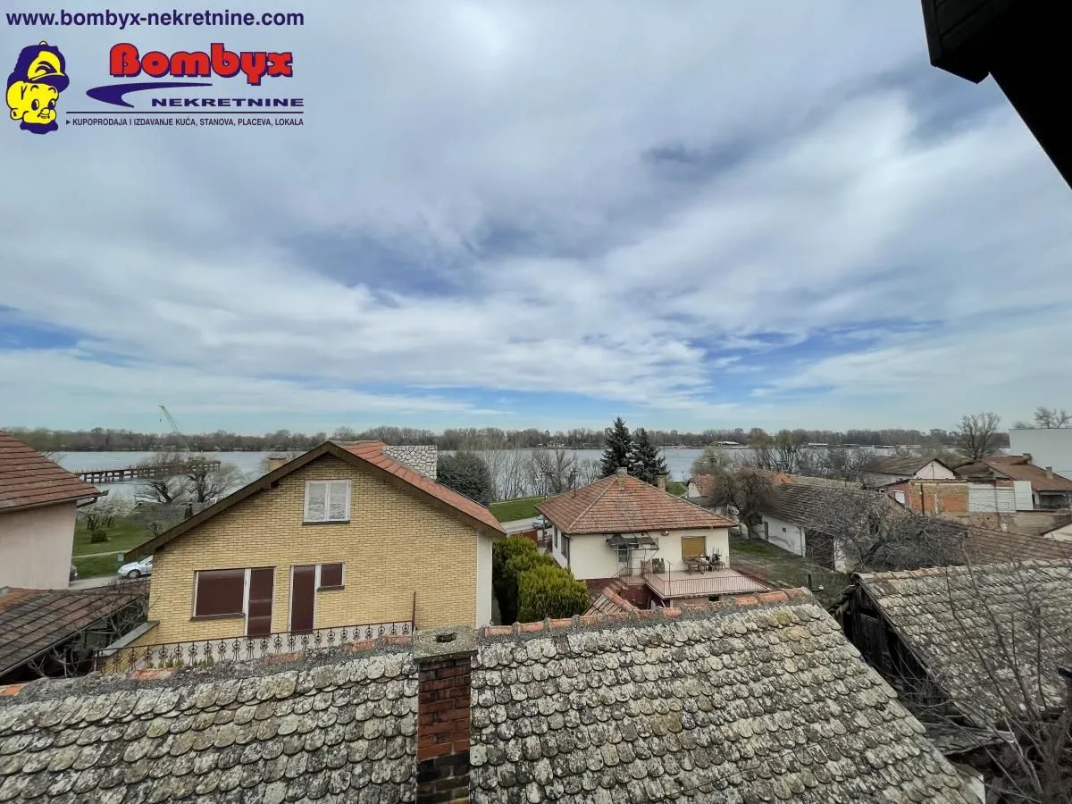 Prodaja, kuća, 155m², Sremska Kamenica, Petrovaradin