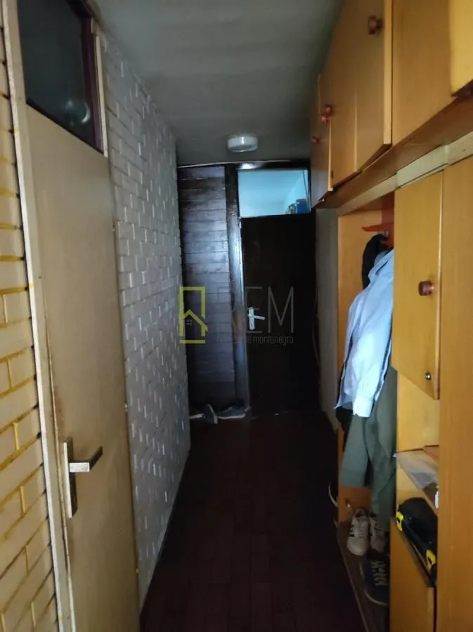Prodaja, trosoban stan, 100m², Blok 5, Podgorica