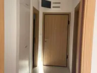 Izdavanje, dvosoban stan, 60m², City Kvart, Podgorica - image 4