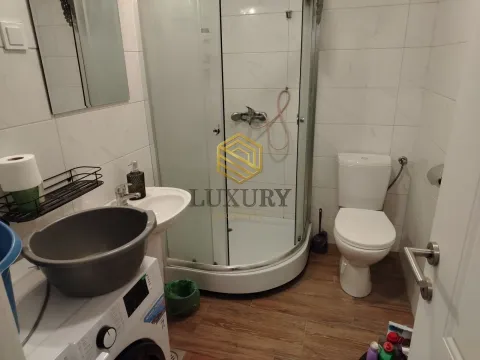 Sale, studio apartment, 26m², 1 maj, Podgorica - image 4