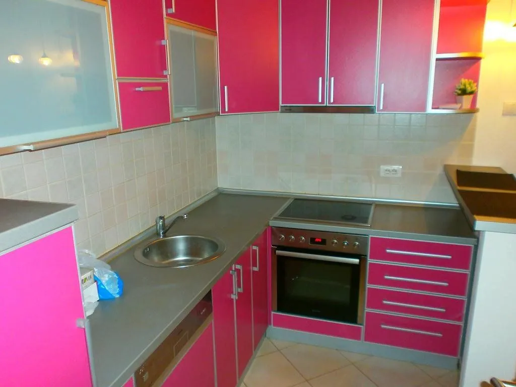Izdavanje, jednosoban stan, 47m², Blok 9, Podgorica