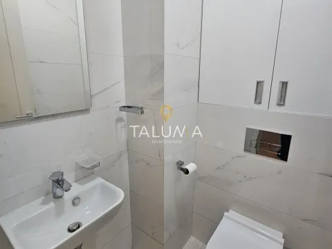 Izdavanje, dvosoban stan, 69m², City Kvart, Podgorica - image 10