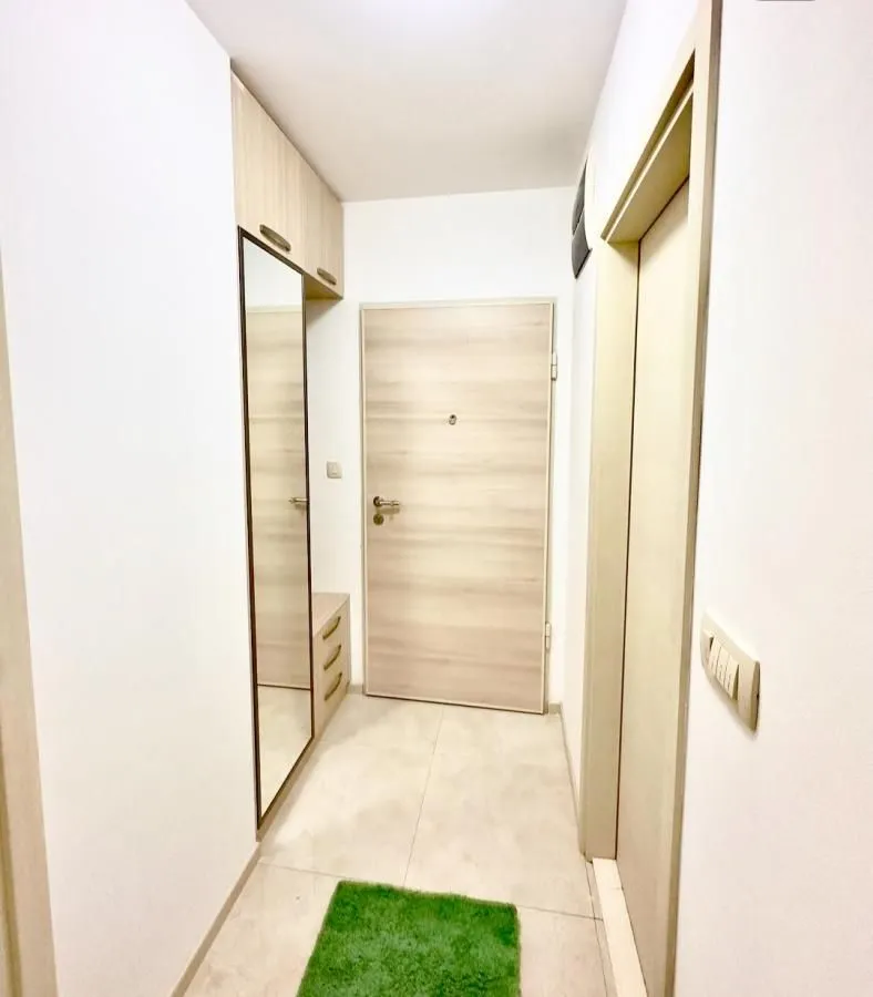 Izdavanje, jednosoban stan, 45m², City Kej, Podgorica