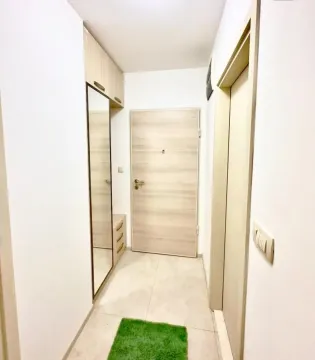 Izdavanje, jednosoban stan, 45m², City Kej, Podgorica - image 5