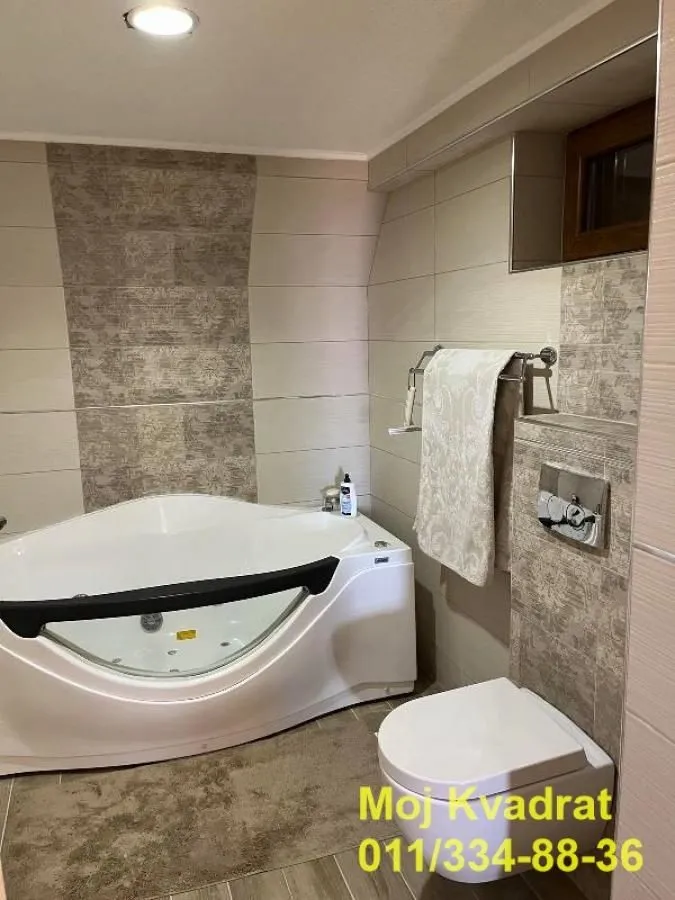 Prodaja, trosoban stan, 98m², Kraljevi Čardaci, Kopaonik