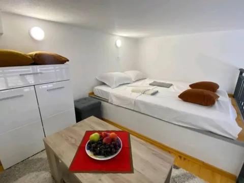 Sale, two bedroom apartment, 58m², Sutomore, Bar - image 9