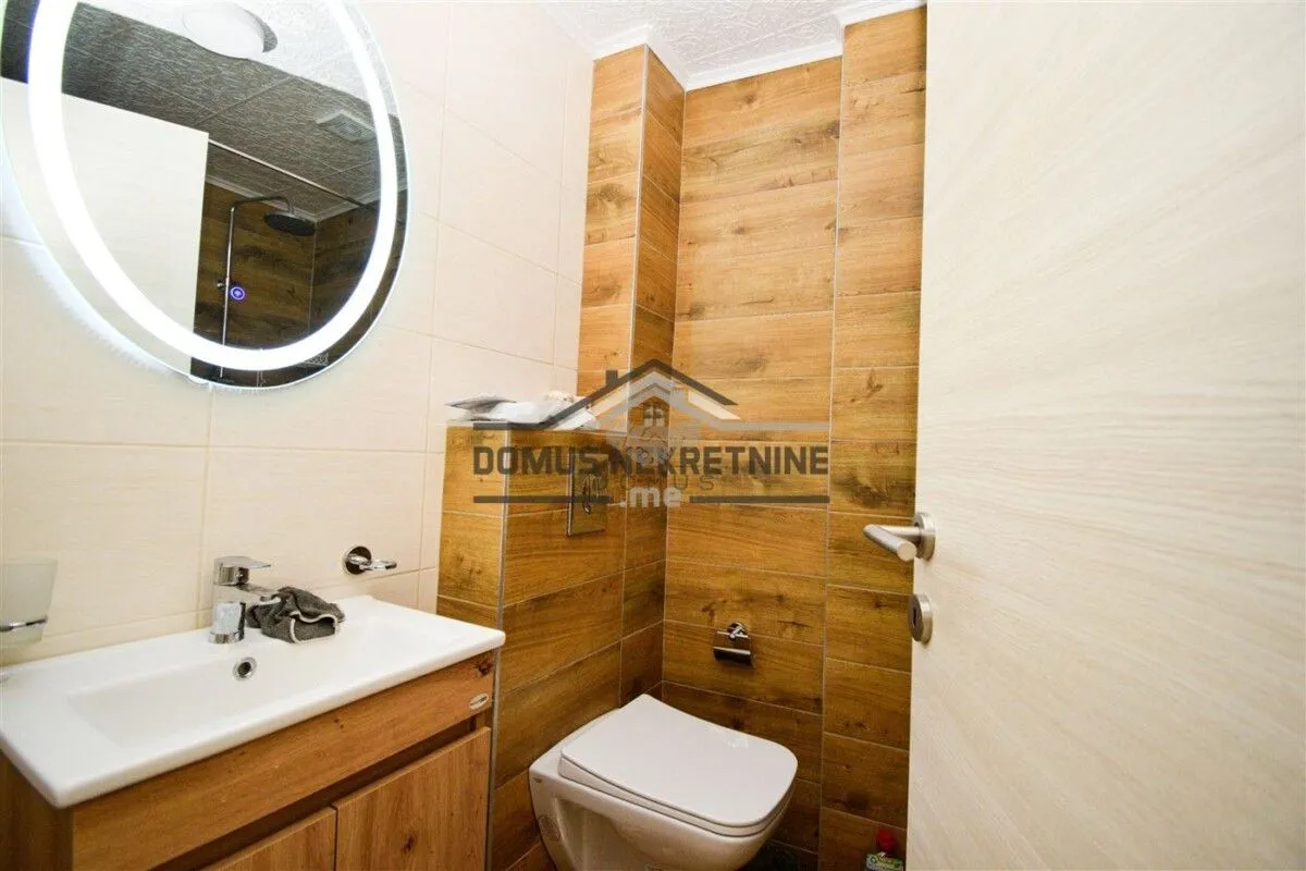 Rent, one bedroom apartment, 55m², Centar, Podgorica