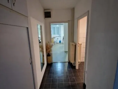 Rent, three bedroom apartment, 71m², Novi Beograd Blok 37, Novi Beograd Sve Podlokacije - image 10