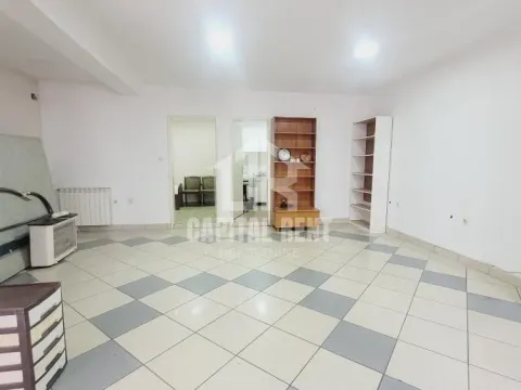 Poslovni prostor in Žarkovo