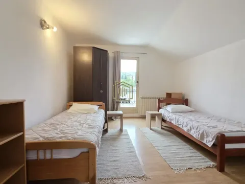 Izdavanje, jednosoban stan, 32m², Zagorič, Podgorica - image 2