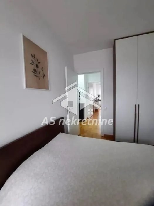 Rent, two bedroom apartment, 44m², Stari Grad, Beograd