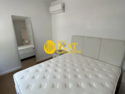 Rent, two bedroom apartment, 65m², Crveni Krst, Beograd - image 5