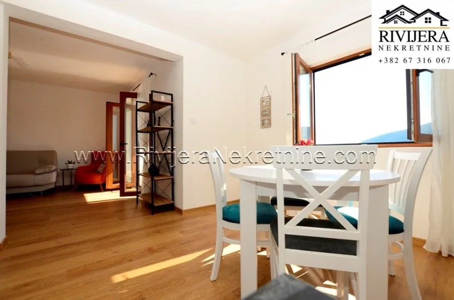 Prodaja, dvosoban stan, 70m², Igalo, Herceg Novi