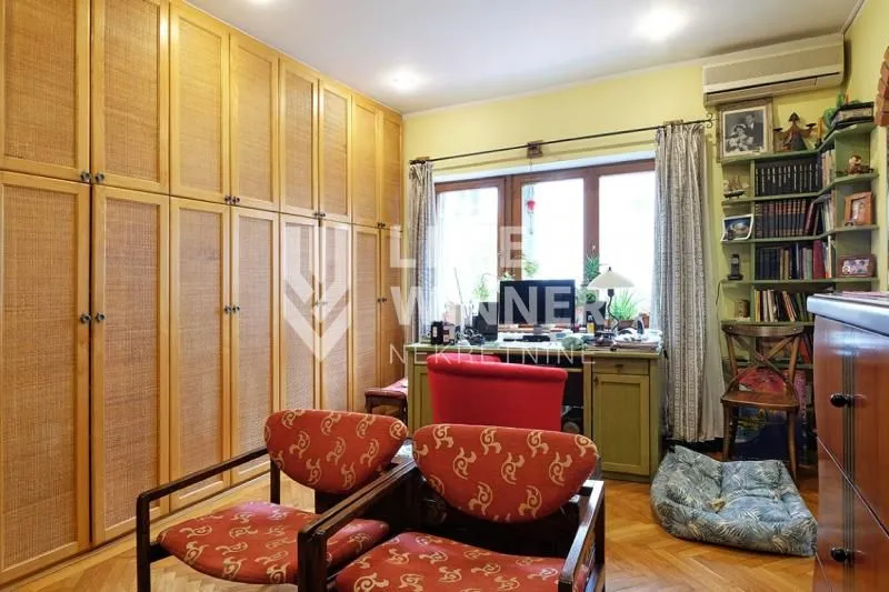 Sale, apartment, 281m², Voždovačka Crkva, Voždovac Sve Podlokacije