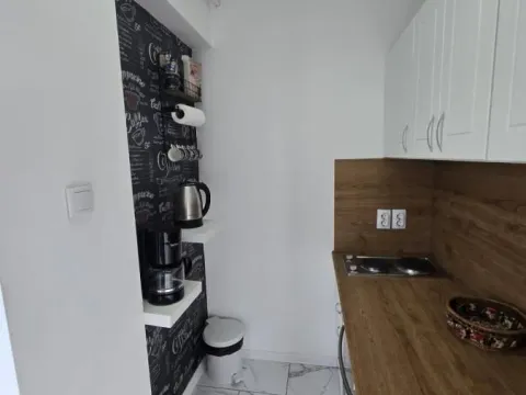 Izdavanje, dvosoban stan, 60m², Petrovaradin, Novi Sad - image 9