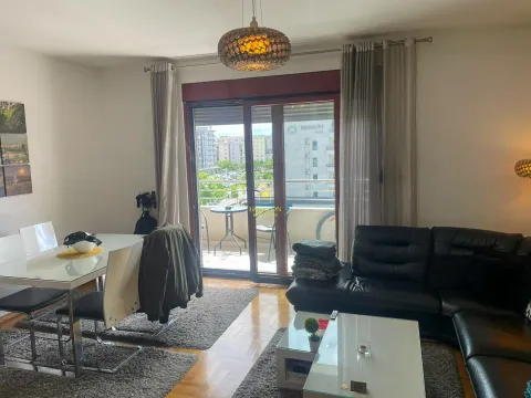 Prodaja, dvosoban stan, 69m², Pobrežje, Podgorica - image 3