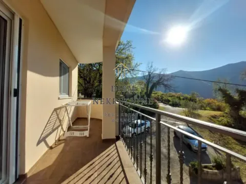 Izdavanje, dvosoban stan, 70m², Dobrota, Kotor - image 18