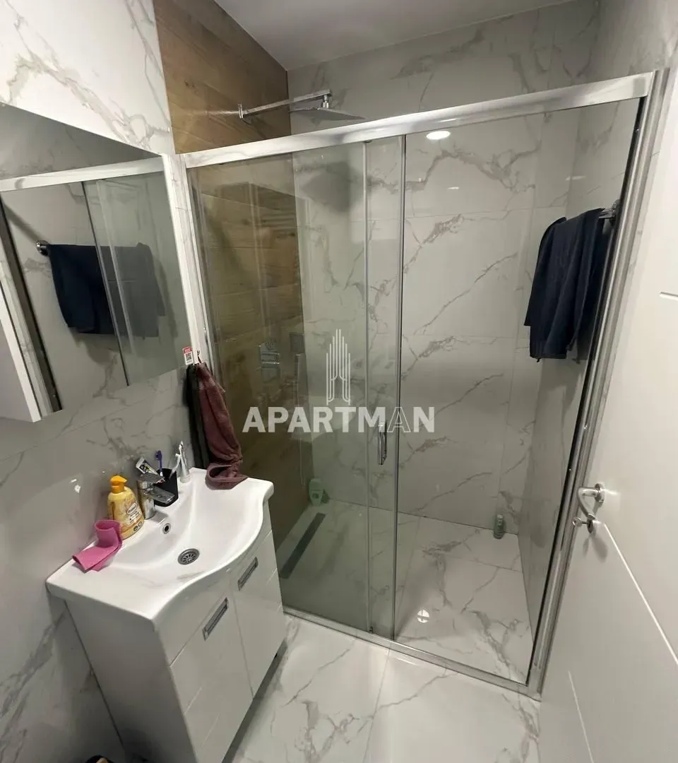 Izdavanje, jednosoban stan, 38m², Ledine, Beograd