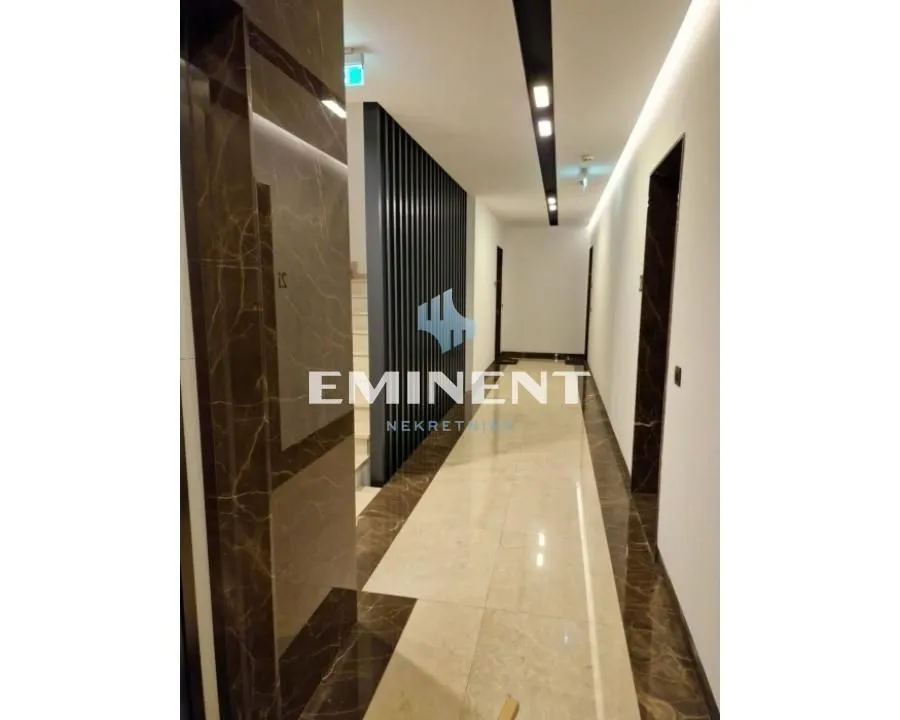 Rent, two bedroom apartment, 60m², Savski Venac, Beograd