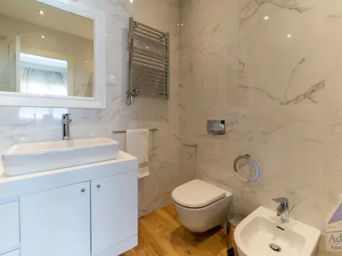 Prodaja, dvosoban stan, 121m², Centar, Budva - image 21