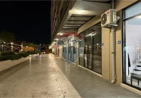 Izdavanje,  poslovni prostor, 55m2, Central Point, Podgorica