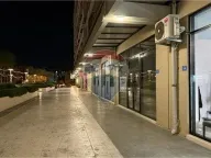 Izdavanje, poslovni prostor, 55m², Central Point, Podgorica - image 1